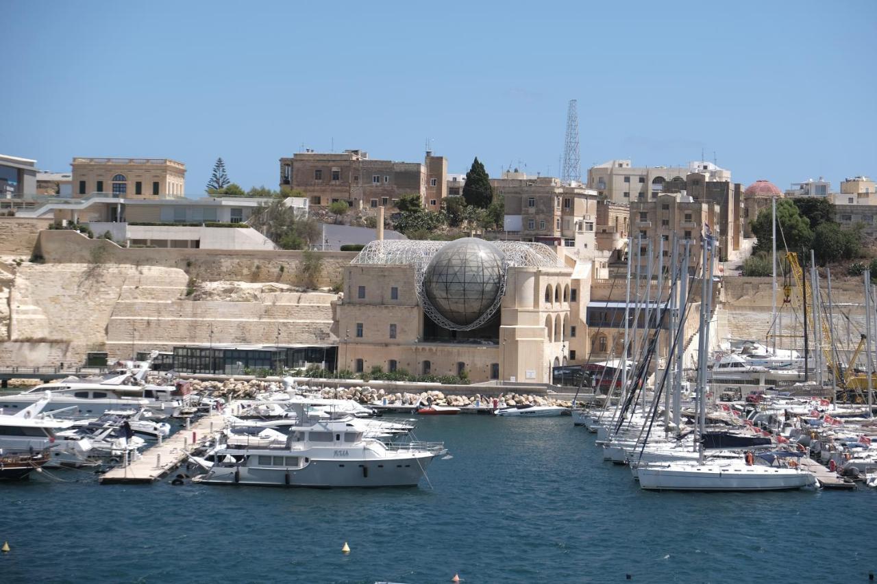 Blue Eye - Waterfront Home In A Scenic Location Birgu Zewnętrze zdjęcie